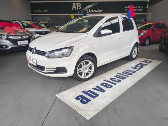 VOLKSWAGEN FOX 1.6 MSI TRENDLINE 8V FLEX 4P MANUAL VOLKSWAGEN FOX 1.6 MSI TRENDLINE 8V FLEX 4P MANUAL
